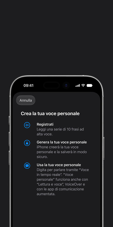 Schermata di un iPhone 17 con la funzione Voce personale e le istruzioni per impostarla