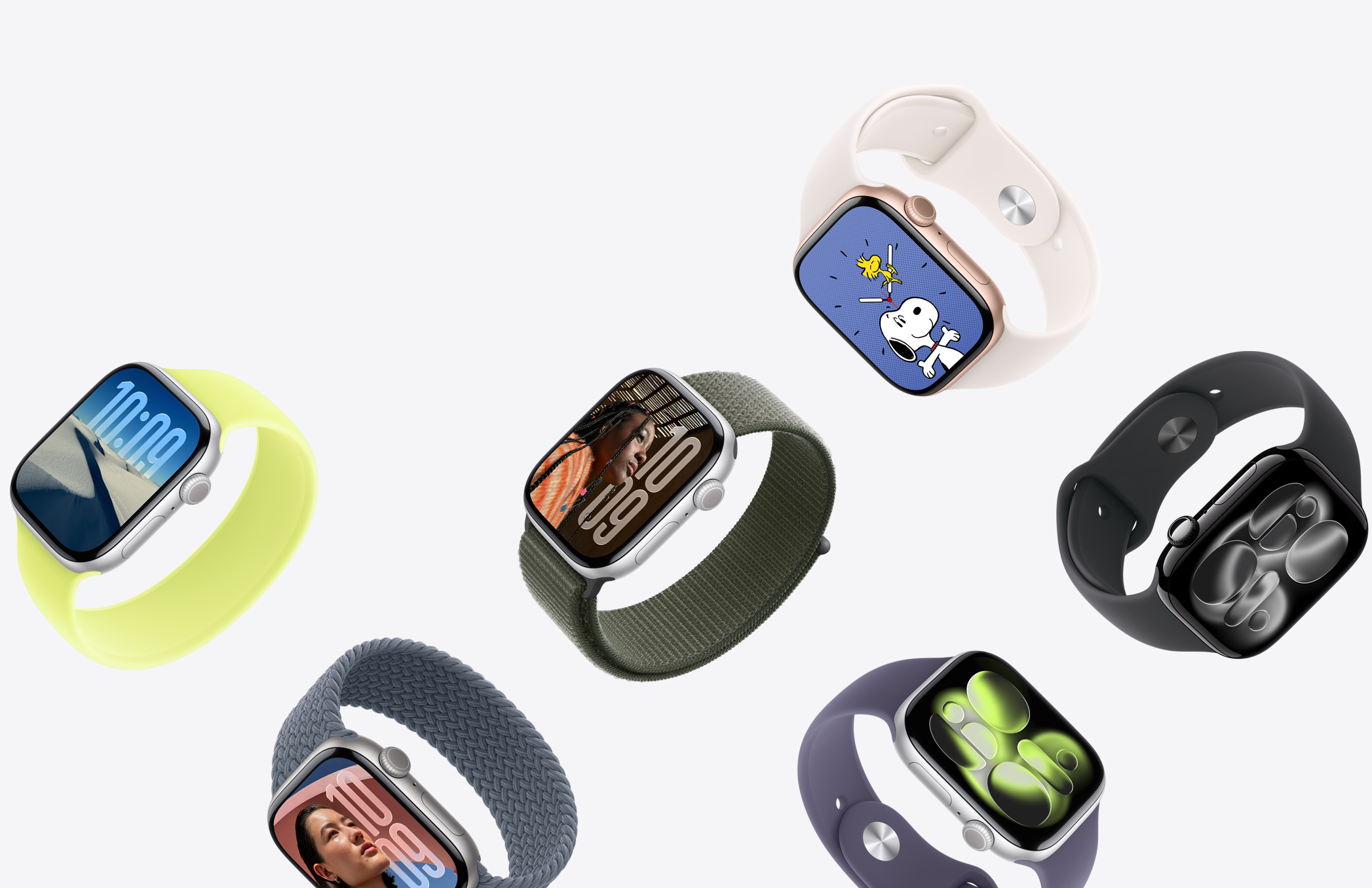 Pilihan perangkat Apple Watch dengan berbagai warna penutup serta beragam material dan warna tali jam.